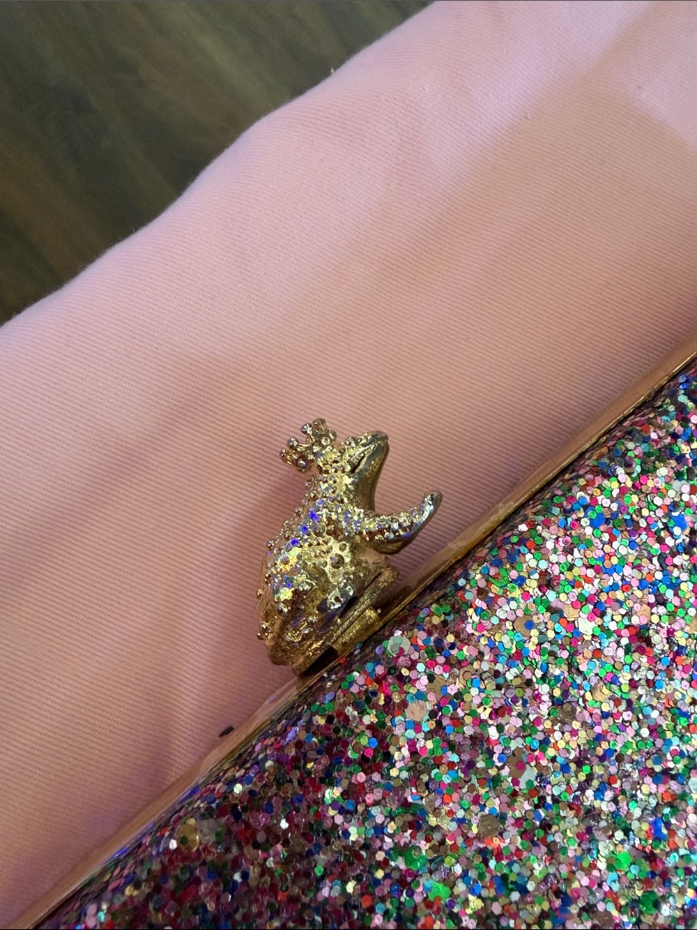 I Kissed A Frog Kate Spade Glitter and Gold Clutch - Picture 4 of 7